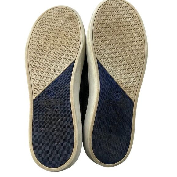 Rothy's The Original Slip On Sneaker Black Grey Camo Size 8.5 - Picture 4 of 7